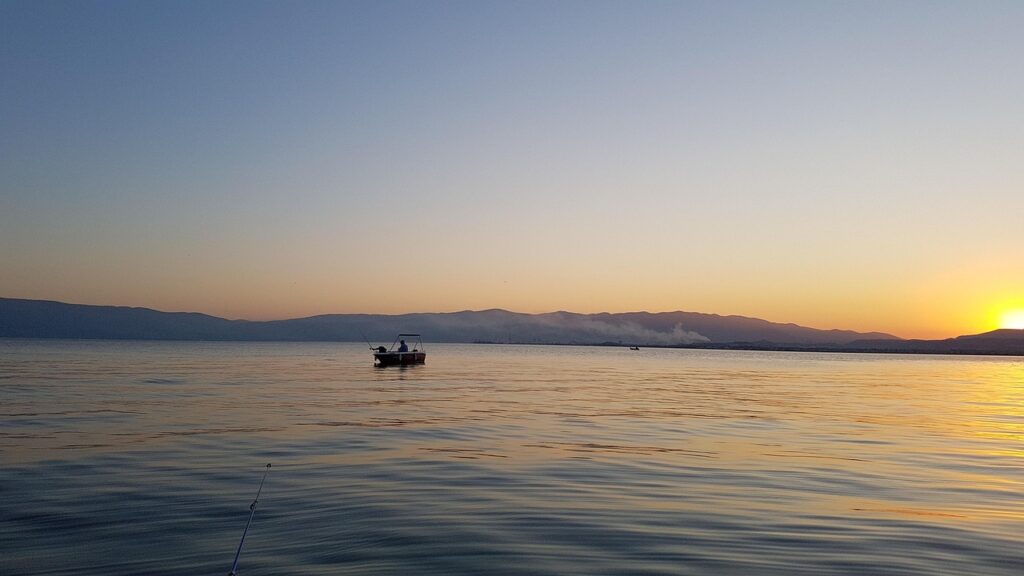 スマホの料金見直し方法はどのように行うべき？