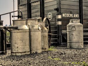 二年縛りの携帯解約に伴うリスクとは？