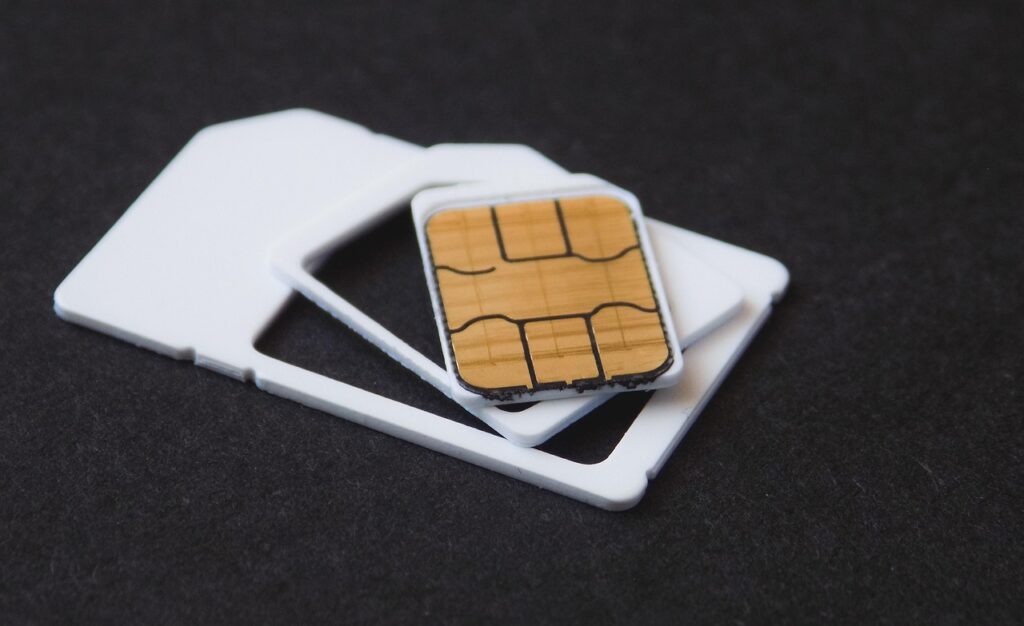 一人暮らしでのSIM変更方法はどうすればいい？